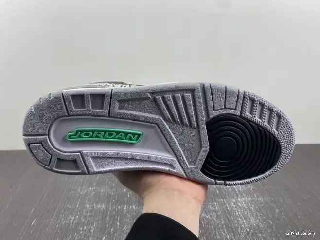 Jordan 3 CT8532-031 Air Green Glow 0703